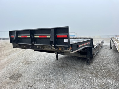 2016 Landoll 48 ft T/A Sliding Axle Trailer