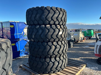 Quantity of (4) Tai Hao 26.5-25 E3/L3 Heavy Duty Neumáticos (Unused)