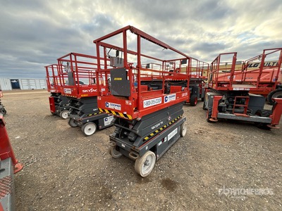 2017 Skyjack SJ III 3226 Electric Scissor Lift