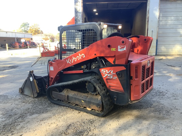 MINI CARGADOR SOBRE ORUGAS 2022 KUBOTA SVL752W
