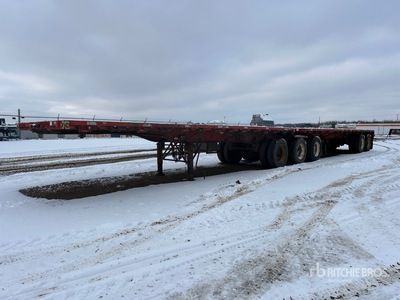 1995 Doepker 28 ft Super B-Train Flatbed Trailer
