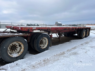 1995 Doepker 32 ft Super B-Train Pup Flatbed Trailer
