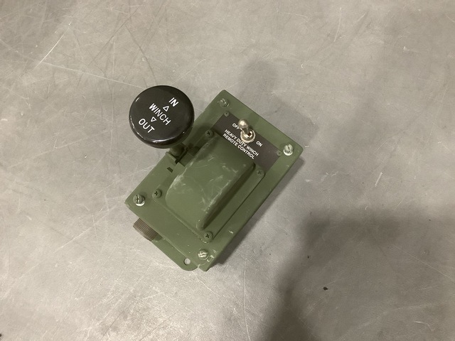 Oshkosh 1437940U Winch Control Unit