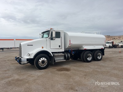 2015 Kenworth T800 6x4 Water Truck