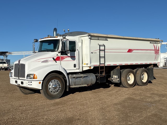 2008 Kenworth T300 6x4 Grain Truck