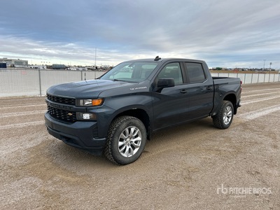 2020 Chevrolet 1500 Custom 4x4 Crew Cab Pickup