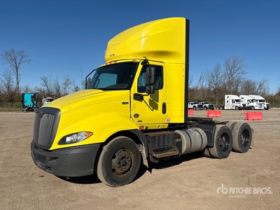 2020 International RH613 6x4 Cabeza Tractora Cabina Corta