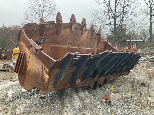 Cat Wheel Loader Bucket - Fits Cat 992K