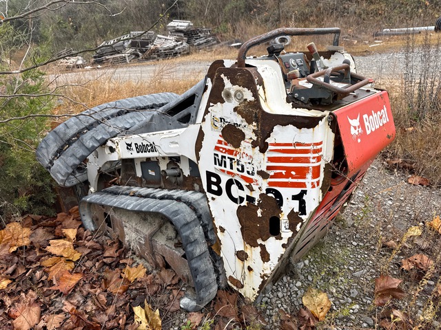 2006 Bobcat MT55 Mini Compact Track Loader (Inoperable)