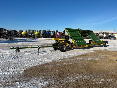 2009 Bergen 6200 FL 18 ft Windrower Transport Trailer