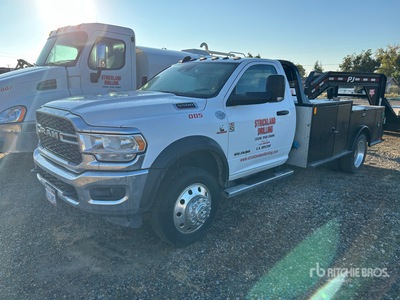 2020 Ram 5500 Flatbed Truck
