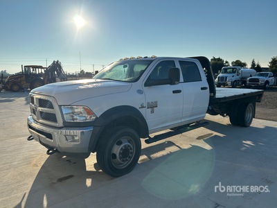 2017 Ram 5500 4x4 Crew Cab Flatbed Truck