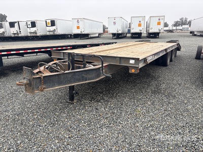 1994 Zieman 25 ft T/A Equipment Trailer