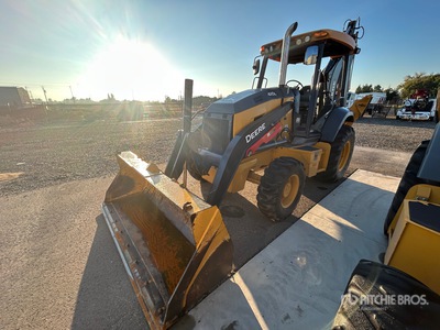 2022 John Deere 410L 4x4 Backhoe Loader