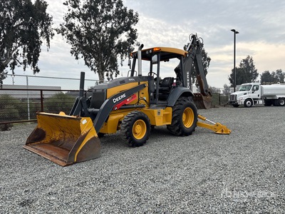 2022 John Deere 410L 4x4 Koparko-ładowarka