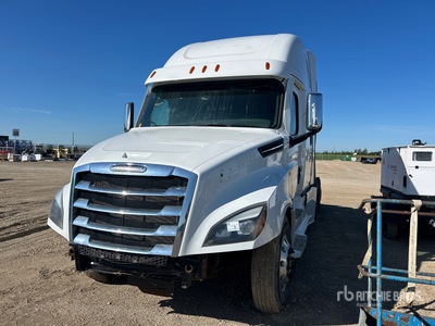 2022 Freightliner Cascadia 126 6x4 T/A Sleeper Truck Tractor (Inoperable)
