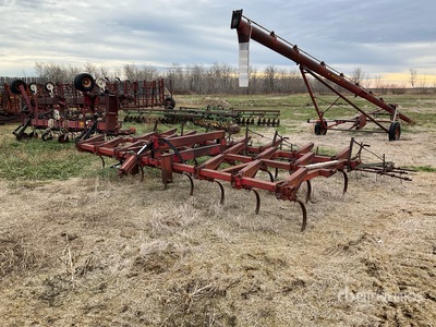 Versatile 100 3-Point Cultivator (Inoperable)