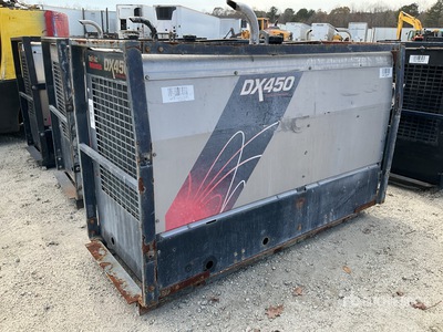 2015 Lincoln DX450 450 A Multi-Process Engine Driven Welder (Inoperable)