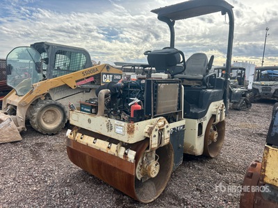 2007 Ingersoll Rand DD-28HF Walec dwubębnowy
