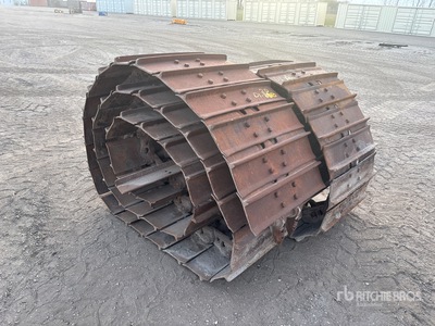 Quantity of (2) 24 in Single Grouser Laufketten