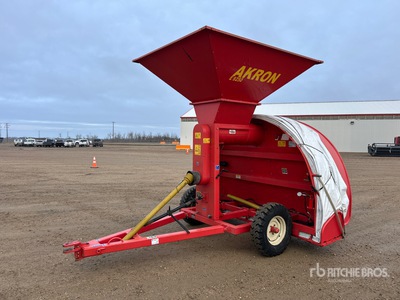 2008 Akron E9250D Grain Bagger