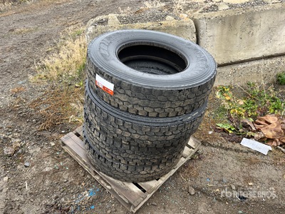 Quantity of (4) Yokohama ZEN 903 ZW 11R22.5 Neumáticos