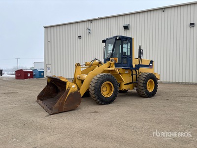 1988 Komatsu WA320-1 Wheel Loader