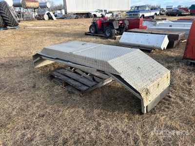 Quantity of (2) Aluminum full Fenders