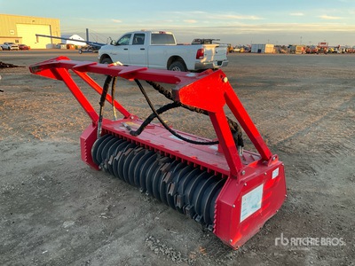 Lamtrac 8275 72 in Trituradora para minicargadora