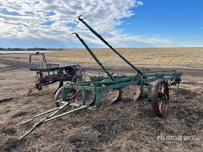 4 Bottom Breaking Plow