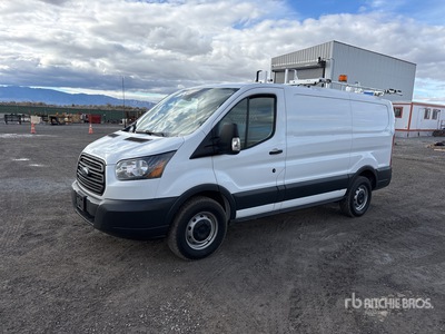 2018 Ford Transit 250 فان نقل