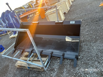 71 in Teeth Bucket Skid Steer Bucket (Unused)