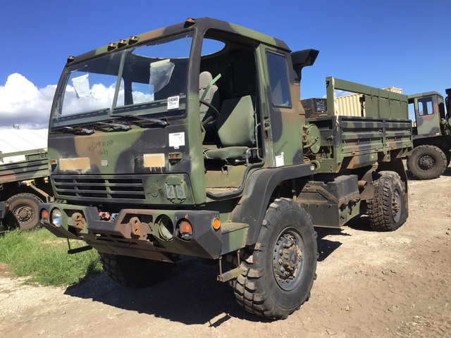 1998 Stewart & Stevenson M1078 LMTV 4x4 Cargo Truck