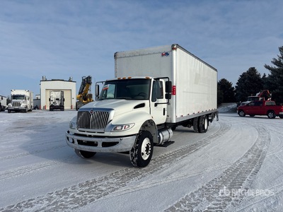 2018 International 4300 4x2 Van Truck