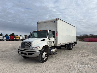 2018 International 4300 4x2 Van Truck