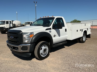 2016 Ford F-450 4x2 Utility Truck