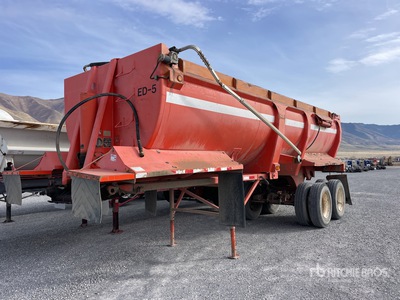 2002 Ranco 24 ft T/A Remorque à benne basculante arrière