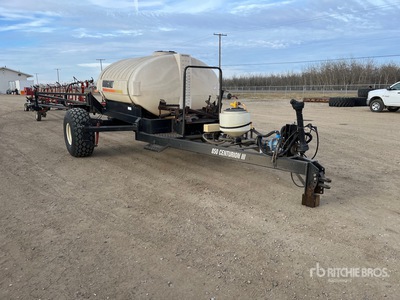 Bourgault 850 Centurion III 100 ft Pull-Type Sprayer