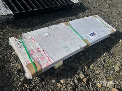 Quantity of (20) Clear Multi-Wall Polycarbonate Panes (Unused)