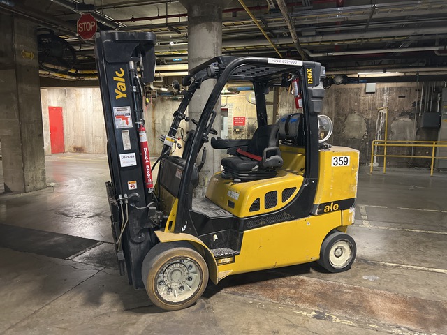 2015 Yale GLC120VXNGSE092 7100 lb Cushion Tire Forklift