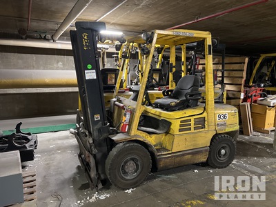 Hyster H60XM 5350 lb Forklift
