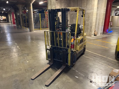 Hyster S60XM 6000 lb Cushion Tire Forklift