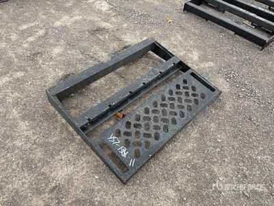 All-Star 45 in Skid Steer Attachment Mounting Plate (Unused)
