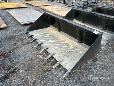 Mid-State 84 in Kompaktladerschaufel