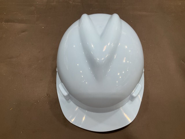 (750) MSA V-Gard Safety Helmets
