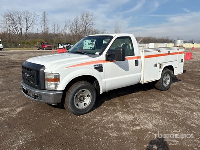 2010 Ford F-250 XL 4x2 Utility Truck