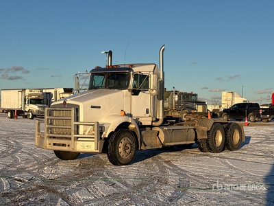 2020 Kenworth T800 6x4 Cabeza Tractora Cabina Corta