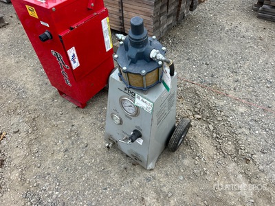 2022 Pinnacle PDQC 10000 Abdrückpumpe