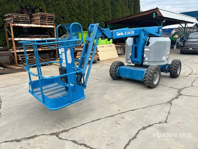 2005 Genie Z34/22 4WD Dual Fuel Articulating Boom Lift