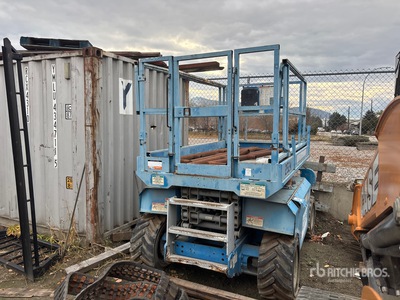2005 Genie GS-2668 4x4 Elevador de tijera (Inoperable)